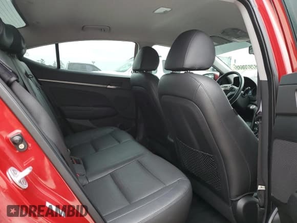 ✅ 2017 Hyundai Elantra SE • VIN: KMHD84LF4HU061160 • Lot: 87970685. Wystawiony na Copart z przebiegiem 47 902 mil. Bezpłatny archiwum sprzedaży aukcyjnych z USA i szczegółowy raport historii pojazdu na DreamBid. Zdjęcie 10.