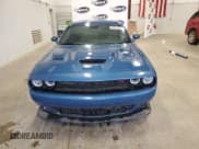 ✅ 2021 Dodge Challenger R/T Scat Pack • VIN: 2C3CDZFJXMH597024 • Lot: 68857424. Wystawiony na Copart z przebiegiem 74 433 mil. Bezpłatny archiwum sprzedaży aukcyjnych z USA i szczegółowy raport historii pojazdu na DreamBid. Zdjęcie 5.