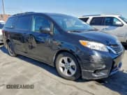 ✅ 2015 Toyota Sienna LE • VIN: 5TDKK3DC2FS664704 • Lot: 95775925. Listed on Copart with 182,327 mi. Free auction sales archive from the USA and detailed vehicle history report at DreamBid. Image 4.