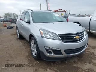 ✅ 2017 Chevrolet Traverse LT • VIN: 1GNKRGKD3HJ338822 • Лот: 43456579. Опубликован ранее на IAAI с пробегом 84 565 миль. Бесплатный доступ к архиву аукционных продаж из США и подробный отчёт об истории автомобиля на DreamBid. Изображение 1.