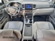 ✅ 2018 Honda Pilot EX-L • VIN: 5FNYF6H50JB055863 • Лот: 93865285. Опубликован ранее на Copart с пробегом 127 551 миль. Бесплатный доступ к архиву аукционных продаж из США и подробный отчёт об истории автомобиля на DreamBid. Изображение 8.