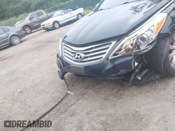 ✅ 2013 Hyundai Azera • VIN: KMHFH4JG5DA260461 • Лот: 42603483. Опубликован ранее на IAAI с пробегом 157 362 миль. Бесплатный доступ к архиву аукционных продаж из США и подробный отчёт об истории автомобиля на DreamBid. Изображение 6.