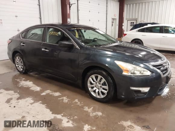 ✅ 2015 Nissan Altima S • VIN: 1N4AL3APXFN308545 • Lot: 43835522. Wystawiony na IAAI z przebiegiem 83 213 mil. Bezpłatny archiwum sprzedaży aukcyjnych z USA i szczegółowy raport historii pojazdu na DreamBid. Zdjęcie 1.