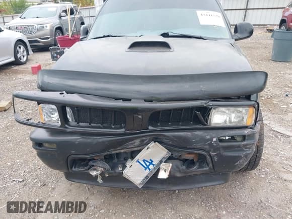 ✅ 1997 Oldsmobile Bravada • VIN: 1GHDT13WXV2725030 • Лот: 43441529. Опубликован ранее на IAAI с пробегом 348 116 миль. Бесплатный доступ к архиву аукционных продаж из США и подробный отчёт об истории автомобиля на DreamBid. Изображение 6.