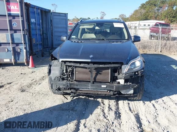 ✅ 2013 Mercedes-Benz GL 550 • VIN: 4JGDF7DE2DA227068 • Лот: 43717227. Опубликован ранее на IAAI с пробегом 148 568 миль. Бесплатный доступ к архиву аукционных продаж из США и подробный отчёт об истории автомобиля на DreamBid. Изображение 6.