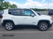 ✅ 2018 Jeep Renegade Limited • VIN: ZACCJBDB0JPH09220 • Lot: 42812178. Wystawiony na IAAI z przebiegiem 151 625 mil. Bezpłatny archiwum sprzedaży aukcyjnych z USA i szczegółowy raport historii pojazdu na DreamBid. Zdjęcie 13.