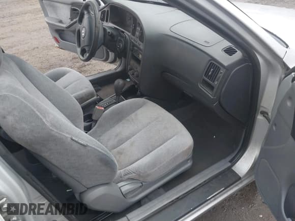 ✅ 2006 Hyundai Elantra GLS • VIN: KMHDN46D66U223371 • Лот: 41664192. Опубликован ранее на IAAI с пробегом 217 794 миль. Бесплатный доступ к архиву аукционных продаж из США и подробный отчёт об истории автомобиля на DreamBid. Изображение 5.
