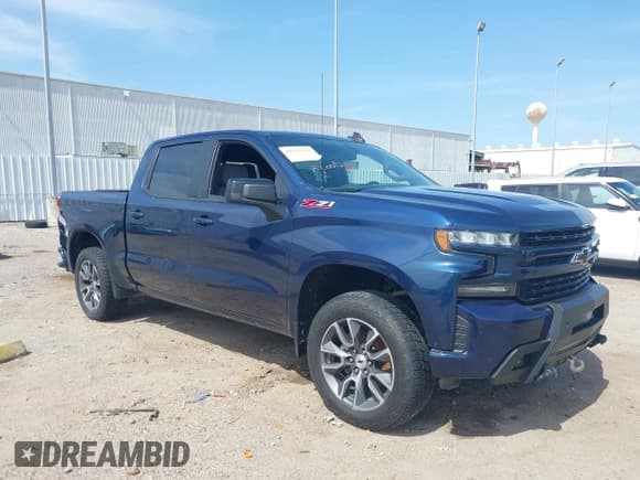 ✅ 2020 Chevrolet Silverado 1500 RST • VIN: 3GCUYEED2LG129800 • Lot: 42232131. Wystawiony na IAAI z przebiegiem 117 768 mil. Bezpłatny archiwum sprzedaży aukcyjnych z USA i szczegółowy raport historii pojazdu na DreamBid. Zdjęcie 1.