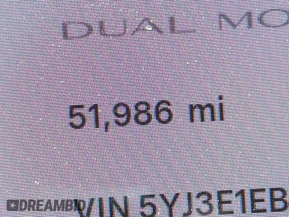✅ 2018 Tesla Model 3 Long Range Battery • VIN: 5YJ3E1EB7JF087610 • Лот: 42913515. Опубликован ранее на IAAI с пробегом 51 986 миль. Бесплатный доступ к архиву аукционных продаж из США и подробный отчёт об истории автомобиля на DreamBid. Изображение 14.
