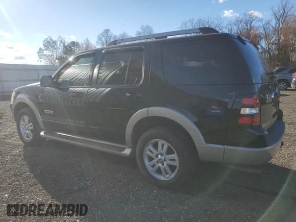 ✅ 2007 Ford Explorer Eddie Bauer • VIN: 1FMEU74EX7UB28589 • Lot: 91315245. Wystawiony na Copart z przebiegiem 198 693 mil. Bezpłatny archiwum sprzedaży aukcyjnych z USA i szczegółowy raport historii pojazdu na DreamBid. Zdjęcie 2.