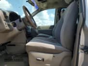 ✅ 2001 Chrysler Town & Country EX • VIN: 2C4GP74L71R294365 • Лот: 65771925. Опубликован ранее на Copart с пробегом 230 884 миль. Бесплатный доступ к архиву аукционных продаж из США и подробный отчёт об истории автомобиля на DreamBid. Изображение 7.