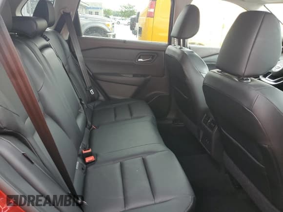 ✅ 2022 Nissan Rogue SV • VIN: 5N1BT3BA8NC712653 • Lot: 56371405. Wystawiony na Copart z przebiegiem 44 717 mil. Bezpłatny archiwum sprzedaży aukcyjnych z USA i szczegółowy raport historii pojazdu na DreamBid. Zdjęcie 11.