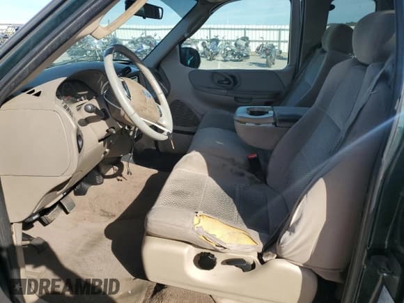 ✅ 2003 Ford F-150 XL • VIN: 1FTRX17253NB90496 • Lot: 82596575. Listed on Copart with Not provided. Free auction sales archive from the USA and detailed vehicle history report at DreamBid. Image 7.