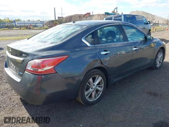 ✅ 2013 Nissan Altima SL • VIN: 1N4AL3AP7DC202644 • Lot: 43426741. Listed on IAAI with 127,884 mi. Free auction sales archive from the USA and detailed vehicle history report at DreamBid. Image 4.