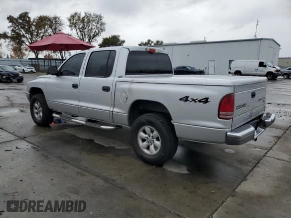 ✅ 2004 Dodge Dakota SLT • VIN: 1D7HG48N34S774345 • Lot: 82226034. Wystawiony na Copart z przebiegiem 177 733 mil. Bezpłatny archiwum sprzedaży aukcyjnych z USA i szczegółowy raport historii pojazdu na DreamBid. Zdjęcie 2.