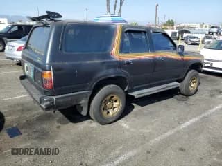 ✅ 1991 Toyota 4Runner • VIN: JT3VN29V6M0008812 • Lot: 71870464. Listed on Copart with 241,483 mi. Free auction sales archive from the USA and detailed vehicle history report at DreamBid. Image 3.