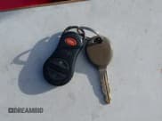 ✅ 2004 Jeep Grand Cherokee Laredo • VIN: 1J4GW48NX4C407942 • Лот: 43629318. Опубликован ранее на IAAI с пробегом 164 889 миль. Бесплатный доступ к архиву аукционных продаж из США и подробный отчёт об истории автомобиля на DreamBid. Изображение 11.