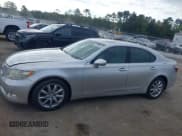 ✅ 2009 Lexus LS 460 • VIN: JTHBL46F395090651 • Lot: 43400025. Wystawiony na IAAI z przebiegiem 170 664 mil. Bezpłatny archiwum sprzedaży aukcyjnych z USA i szczegółowy raport historii pojazdu na DreamBid. Zdjęcie 14.