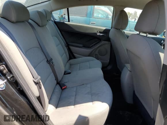 ✅ 2016 Kia Forte LX • VIN: KNAFK4A69G5595004 • Lot: 68432255. Listed on Copart with 215,813 mi. Free auction sales archive from the USA and detailed vehicle history report at DreamBid. Image 10.