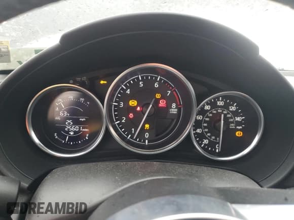 ✅ 2016 Mazda MX-5 Miata Club • VIN: JM1NDAC77G0106030 • Лот: 47208005. Опубликован ранее на Copart с пробегом 25 601 миль. Бесплатный доступ к архиву аукционных продаж из США и подробный отчёт об истории автомобиля на DreamBid. Изображение 9.