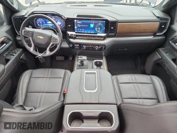 ✅ 2022 Chevrolet Silverado 1500 High Country • VIN: 3GCUDJEL2NG577887 • Lot: 82078435. Listed on Copart with 45,858 mi. Free auction sales archive from the USA and detailed vehicle history report at DreamBid. Image 8.