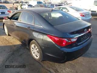 2013 Hyundai Sonata GLS with VIN 5NPEB4ACXDH608844, listed as a IAAI auction lot 43571970 with 143,860 mi miles and . Bid and sale history available at DreamBid. Image 3.