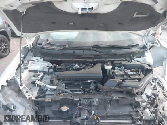 ✅ 2018 Nissan Rogue S • VIN: 5N1AT2MV8JC818729 • Lot: 43357814. Wystawiony na IAAI z przebiegiem 93 758 mil. Bezpłatny archiwum sprzedaży aukcyjnych z USA i szczegółowy raport historii pojazdu na DreamBid. Zdjęcie 10.