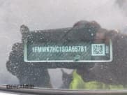 ✅ 2025 Ford Explorer • VIN: 1FMWK7HC1SGA65781 • Lot: 42586897. Wystawiony na IAAI z przebiegiem Nie podano. Bezpłatny archiwum sprzedaży aukcyjnych z USA i szczegółowy raport historii pojazdu na DreamBid. Zdjęcie 9.