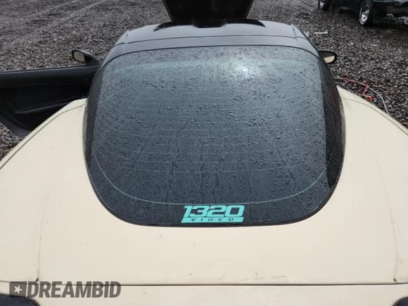 ✅ 2010 Chevrolet Corvette 3LT • VIN: 1G1YC2DW2A5109965 • Lot: 85393155. Listed on Copart with 70,023 mi. Free auction sales archive from the USA and detailed vehicle history report at DreamBid. Image 10.