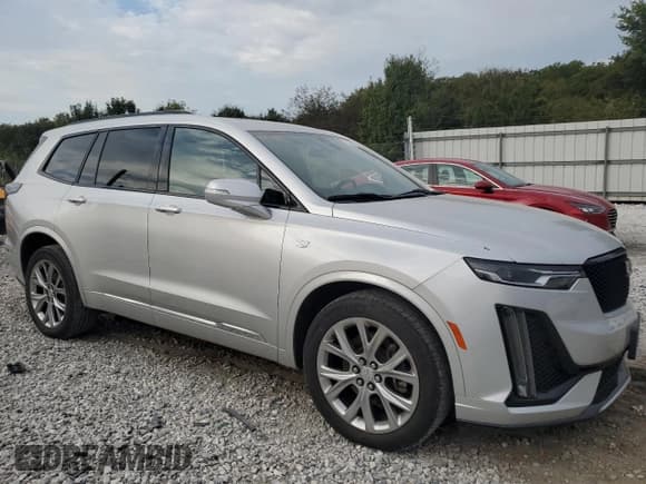 ✅ 2020 Cadillac XT6 AWD Sport • VIN: 1GYKPGRS5LZ124339 • Lot: 85752455. Listed on Copart with 89,999 mi. Free auction sales archive from the USA and detailed vehicle history report at DreamBid. Image 4.