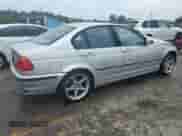 2000 BMW 3 Series 323i with VIN WBAAM3335YCA86464, listed as a Copart auction lot 61687574 with 151,447 mi miles and Salvage title. Bid and sale history available at DreamBid. Image 3.