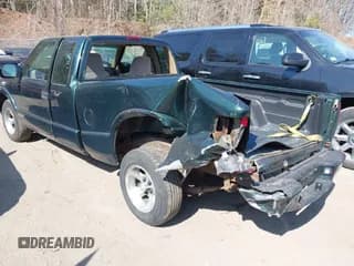 ✅ 2001 Chevrolet S-10 LS • VIN: 1GCCS19W718247295 • Лот: 41777640. Опубликован ранее на IAAI с пробегом 112 950 миль. Бесплатный доступ к архиву аукционных продаж из США и подробный отчёт об истории автомобиля на DreamBid. Изображение 3.