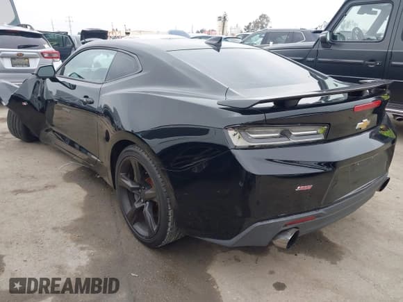 ✅ 2016 Chevrolet Camaro 1SS • VIN: 1G1FE1R74G0137060 • Лот: 42164343. Опубликован ранее на IAAI с пробегом 50 955 миль. Бесплатный доступ к архиву аукционных продаж из США и подробный отчёт об истории автомобиля на DreamBid. Изображение 3.