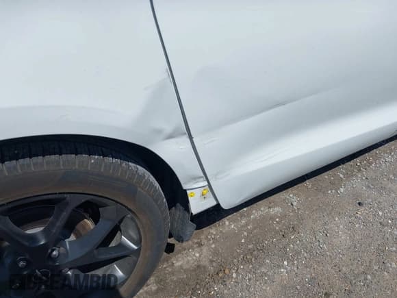 ✅ 2025 Chrysler Pacifica Limited • VIN: 2C4RC1GG0SR515340 • Lot: 42642349. Wystawiony na IAAI z przebiegiem 12 249 mil. Bezpłatny archiwum sprzedaży aukcyjnych z USA i szczegółowy raport historii pojazdu na DreamBid. Zdjęcie 6.