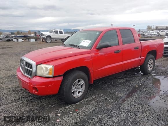 ✅ 2007 Dodge Dakota SLT • VIN: 1D7HE48N57S176106 • Лот: 43631993. Опубликован ранее на IAAI с пробегом 219 760 миль. Бесплатный доступ к архиву аукционных продаж из США и подробный отчёт об истории автомобиля на DreamBid. Изображение 2.