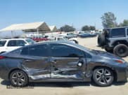 ✅ 2019 Toyota Prius L Eco • VIN: JTDKARFU1K3091222 • Лот: 42473392. Опубликован ранее на IAAI с пробегом 129 858 миль. Бесплатный доступ к архиву аукционных продаж из США и подробный отчёт об истории автомобиля на DreamBid. Изображение 13.