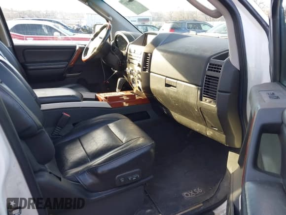 ✅ 2007 Infiniti QX56 • VIN: 5N3AA08CX7N802572 • Лот: 41898307. Опубликован ранее на IAAI с пробегом 202 221 миль. Бесплатный доступ к архиву аукционных продаж из США и подробный отчёт об истории автомобиля на DreamBid. Изображение 5.