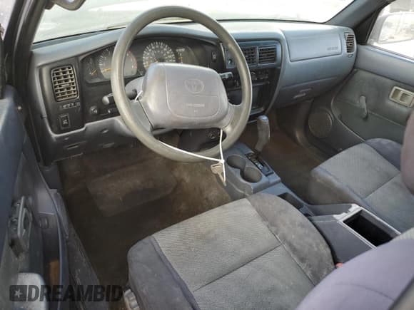 ✅ 1999 Toyota Tacoma PreRunner • VIN: 4TANM92N0XZ458484 • Lot: 86821585. Listed on Copart with Not provided. Free auction sales archive from the USA and detailed vehicle history report at DreamBid. Image 8.