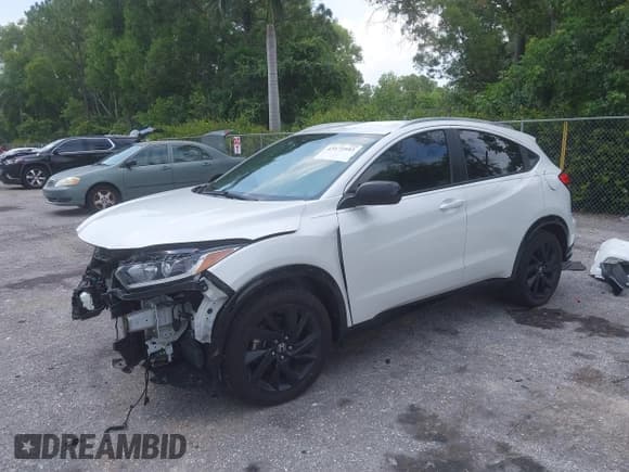 ✅ 2022 Honda HR-V Sport • VIN: 3CZRU5H19NM703049 • Lot: 43171953. Listed on IAAI with 42,628 mi. Free auction sales archive from the USA and detailed vehicle history report at DreamBid. Image 2.