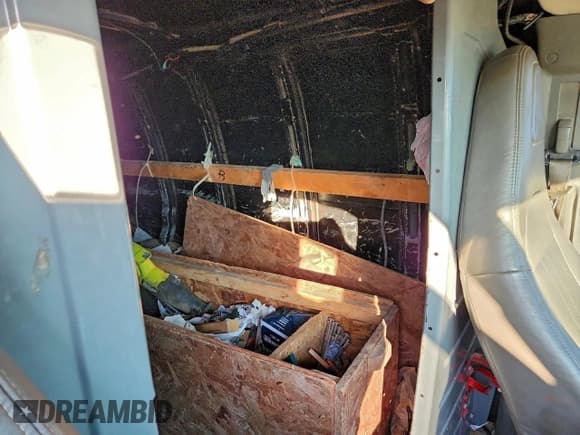 ✅ 2017 Chevrolet Express Cargo • VIN: 1GCWGAFF9H1163369 • Lot: 94086035. Listed on Copart with 160,294 mi. Free auction sales archive from the USA and detailed vehicle history report at DreamBid. Image 11.