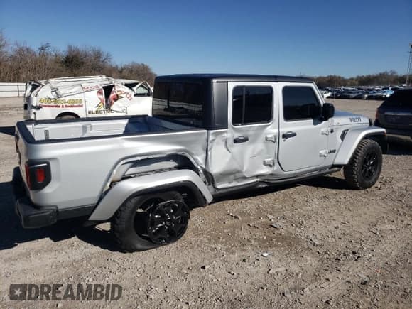 ✅ 2022 Jeep Gladiator Sport S • VIN: 1C6HJTAG8NL177020 • Лот: 69516922. Опубликован ранее на Copart с пробегом 3 858 миль. Бесплатный доступ к архиву аукционных продаж из США и подробный отчёт об истории автомобиля на DreamBid. Изображение 3.