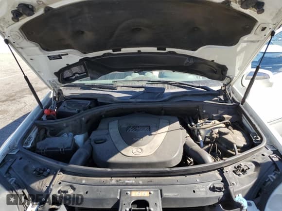 ✅ 2010 Mercedes-Benz M 350 • VIN: 4JGBB8GB1AA559511 • Lot: 90698385. Listed on Copart with 168,224 mi. Free auction sales archive from the USA and detailed vehicle history report at DreamBid. Image 12.