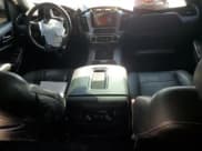 ✅ 2018 Chevrolet Tahoe LS • VIN: 1GNSCAKC2JR168594 • Lot: 65146485. Wystawiony na Copart z przebiegiem 110 016 mil. Bezpłatny archiwum sprzedaży aukcyjnych z USA i szczegółowy raport historii pojazdu na DreamBid. Zdjęcie 8.