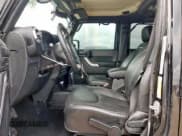 ✅ 2015 Jeep Wrangler Unlimited Rubicon Hard Rock • VIN: 1C4HJWFG1FL710264 • Лот: 54123285. Опубликован ранее на Copart с пробегом 96 737 миль. Бесплатный доступ к архиву аукционных продаж из США и подробный отчёт об истории автомобиля на DreamBid. Изображение 7.