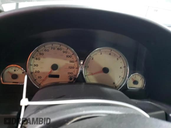 ✅ 2007 Saturn VUE I4 • VIN: 5GZCZ33D77S861241 • Lot: 84812454. Wystawiony na Copart z przebiegiem Nie podano. Bezpłatny archiwum sprzedaży aukcyjnych z USA i szczegółowy raport historii pojazdu na DreamBid. Zdjęcie 9.