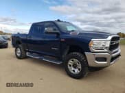 ✅ 2021 Ram 2500 Tradesman • VIN: 3C6UR5CJ6MG545802 • Lot: 89892015. Listed on Copart with 85,704 mi. Free auction sales archive from the USA and detailed vehicle history report at DreamBid. Image 4.