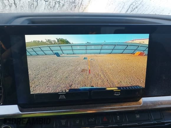 ✅ 2025 Chevrolet Silverado 2500HD LT • VIN: 2GC1KNEY0S1214570 • Lot: 43302687. Wystawiony na IAAI z przebiegiem 7 770 mil. Bezpłatny archiwum sprzedaży aukcyjnych z USA i szczegółowy raport historii pojazdu na DreamBid. Zdjęcie 20.