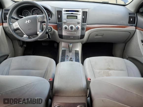 ✅ 2010 Hyundai Veracruz Limited • VIN: KM8NUDCC0AU135282 • Лот: 71291485. Опубликован ранее на Copart с пробегом 136 132 миль. Бесплатный доступ к архиву аукционных продаж из США и подробный отчёт об истории автомобиля на DreamBid. Изображение 8.