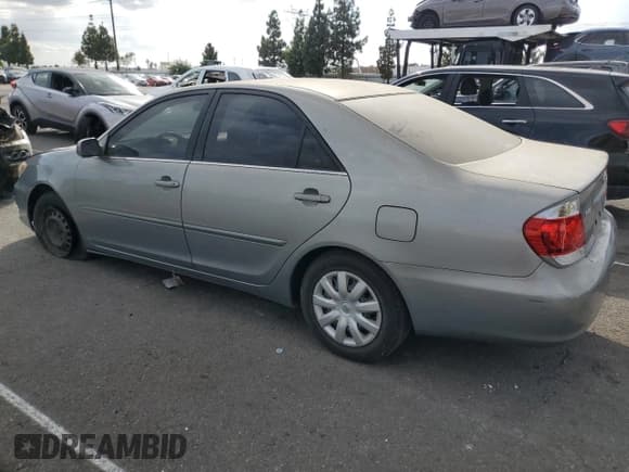 ✅ 2005 Toyota Camry STD • VIN: JTDBE32K353032893 • Lot: 85536445. Listed on Copart with Not provided. Free auction sales archive from the USA and detailed vehicle history report at DreamBid. Image 2.