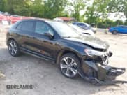 ✅ 2021 Audi Q3 S line Premium • VIN: WA1DECF3XM1147085 • Lot: 42287414. Wystawiony na IAAI z przebiegiem 26 320 mil. Bezpłatny archiwum sprzedaży aukcyjnych z USA i szczegółowy raport historii pojazdu na DreamBid. Zdjęcie 1.